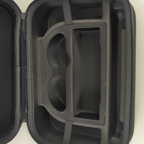 𝅺new: travel bag for Nintendo switch - Picture 3 of 4